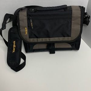 Targus | Black Padded Convenient Laptop iPad Carry Satchel Business Travel Bag